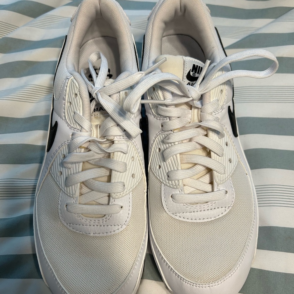 Nike Air Max White and Black Womens Sneakers